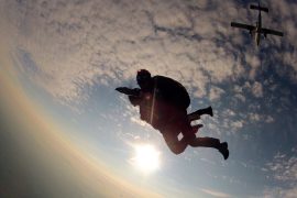 Saut en parachute à Montréal