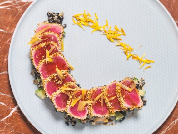 JackRose Table&Club - Red Lips Talk