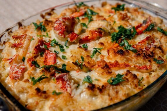 macaroni au fromage et au homard