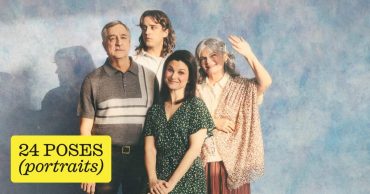 affiche pièce de théâtre 24 poses (portraits)